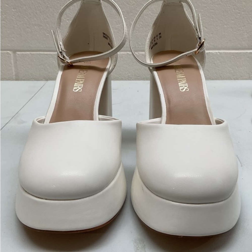 Dream Pairs White Platform Block Heel Mary Jane Pumps - Picture 3 of 6